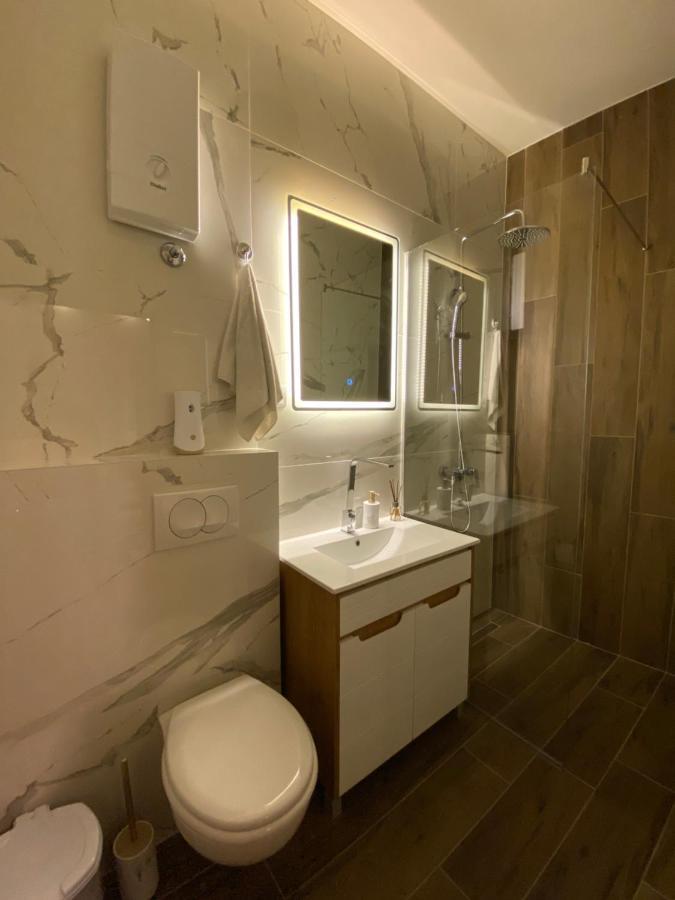 King Milans Apartment *